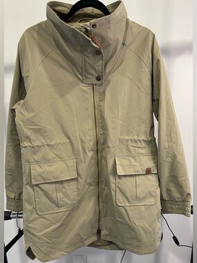 NWOT Liv Outdoor Coat Size L